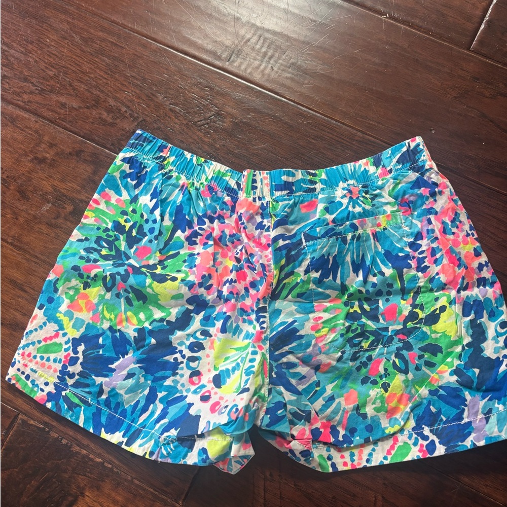 Lily Pulitzer Colorful Women's Board Shorts - Picture 3 of 3